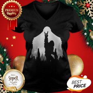 Official Bigfoot Rock And Roll Hand Sign Natural V-neck