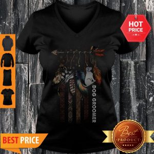 Nice Dream Catcher Native American Flag Dog Groomer V-neck