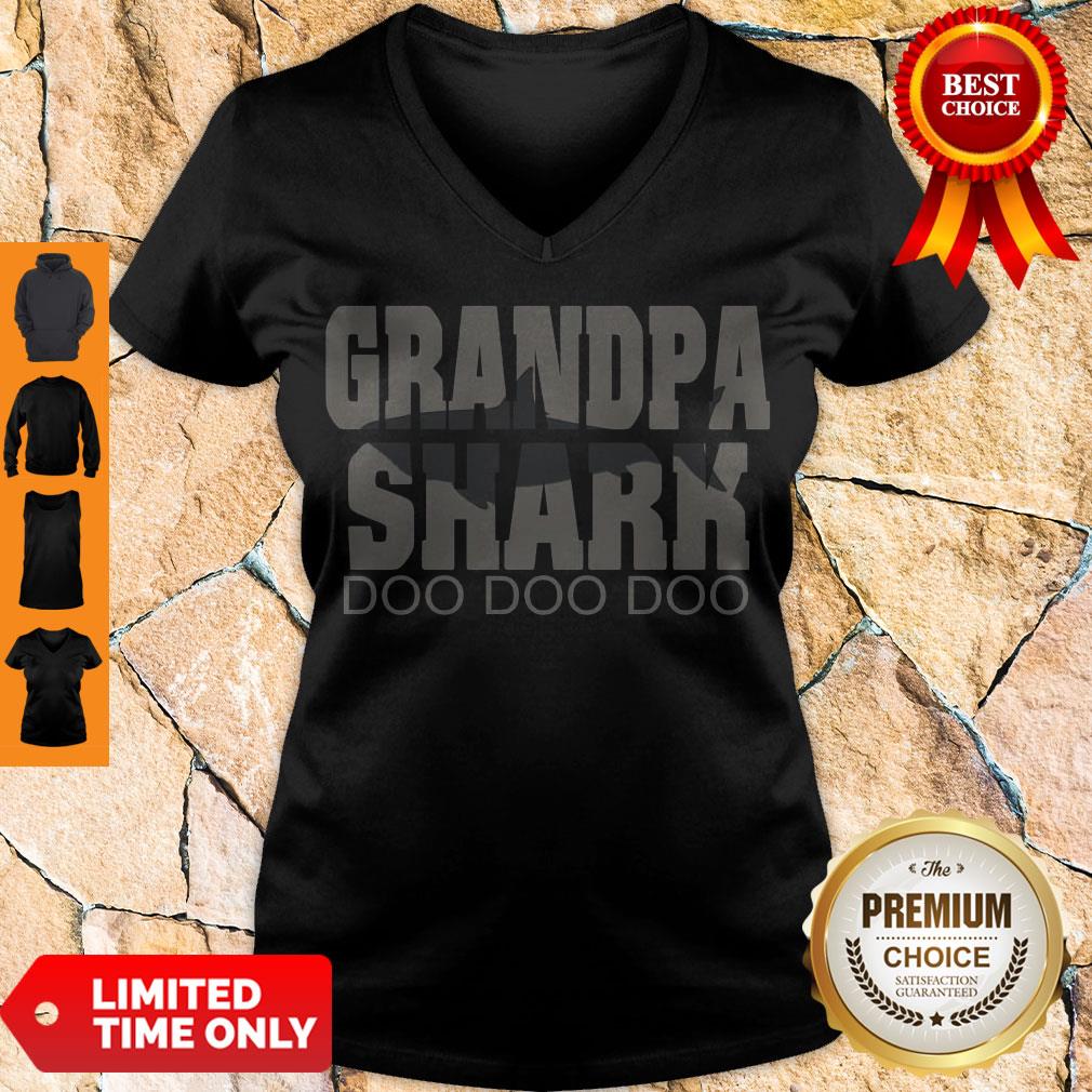 Perfect Grandpa Shark Doo Doo Doo V-neck Perfect Grandpa Shark Doo Doo Doo V-neck