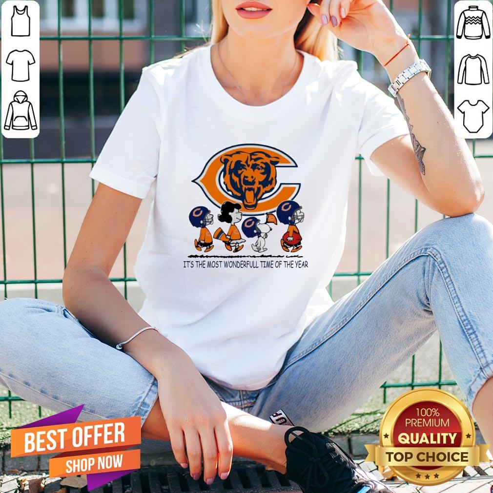 the-peanuts-characters-chicago-bear-its-the-most-wonderful-time-v-neck The Peanuts Characters Chicago Bear It’s The Most Wonderful Time Of The Year V-neck