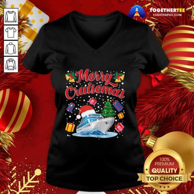 Merry Cruisemas Family Cruise Christmas 2020 Santa Hat V-neck - Design By Togethertee.com
