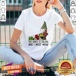 The Grass Is Calling And I Must Mow V-neck - Design By Togethertee.com