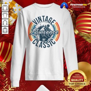 I Love Lawrence New York Retro Vintage Classic Sweatshirt - Design By Togethertee.com