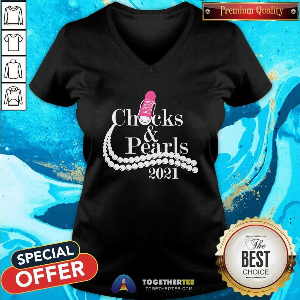 Kamala Harris Chucks And Pearls 2021 Pink Converse T V Neck Kamala Harris Chucks And Pearls 2021 Pink Converse T V Neck