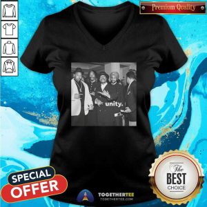 Desibloc Merch Unity V Neck