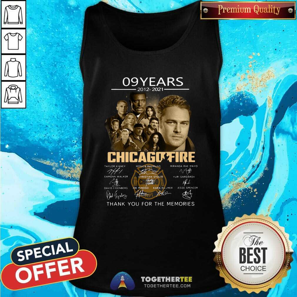 Top 09 Years 2012 2021 Chicago Fire Signatures Tank Top Top 09 Years 2012 2021 Chicago Fire Signatures Tank Top