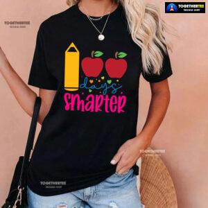100 Days Smarter Apple Crayon Teacher Student Back To School T-Shirt