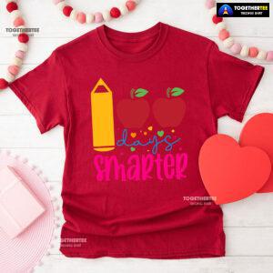 100 Days Smarter Apple Crayon Teacher Student Back To School T-Shirt