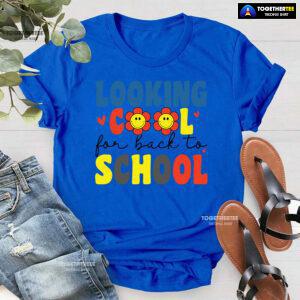 Looking Cool For Back To School Smiling Flower Heart T-Shirt