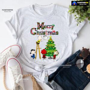 Merry Christmas Snoopy Charlie Brown Lucy van Pelt Linus van Pelt T-Shirt
