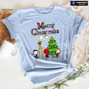Merry Christmas Snoopy Charlie Brown Lucy van Pelt Linus van Pelt T-Shirt