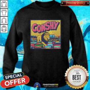 Conshy Lion in Traffic Sweatshirt