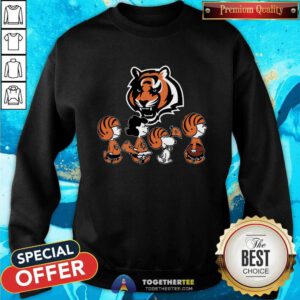 The Peanuts Snoopy And Friends Cheer For The Cincinnati Bengals NFL Sweatshirt