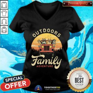 Funny Outdoors Dogs Family Adventure V-neck