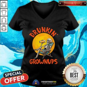 Funny Skeleton Drinking Beer Halloween Drinker Drunkin Grownups V-neck