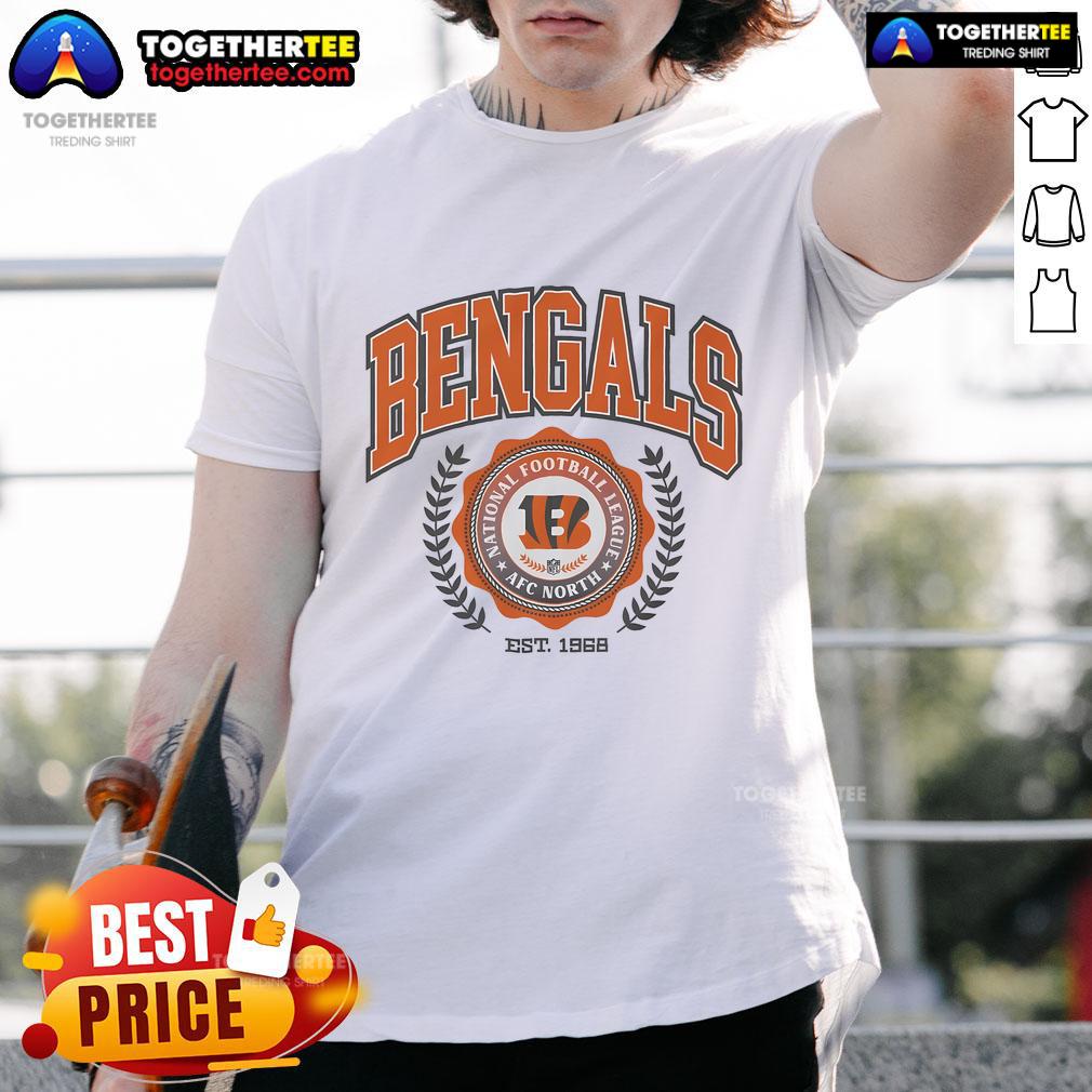 Alt Text: Official Cincinnati Bengals Team Crest Est 1968 T-Shirt showcasing the iconic logo and vintage design for fans.