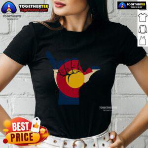 Top Colorado Flag Shake Hand Sign Ladies Tee featuring a stylish design with Colorado colors and hand sign.