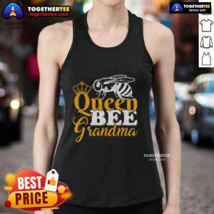 Top Queen Bee Beekeeper tank top featuring a fun design for honey bee lovers and grandmas passionate about beekeeping.