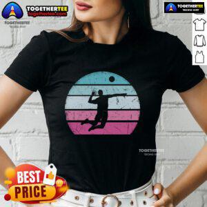 Vintage ladies tee featuring retro volleyball design, perfect for sports enthusiasts and nostalgic fashion lovers.