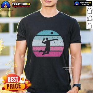 Top Retro Volleyball Vintage T-Shirt featuring a classic design and vibrant colors, perfect for volleyball enthusiasts.