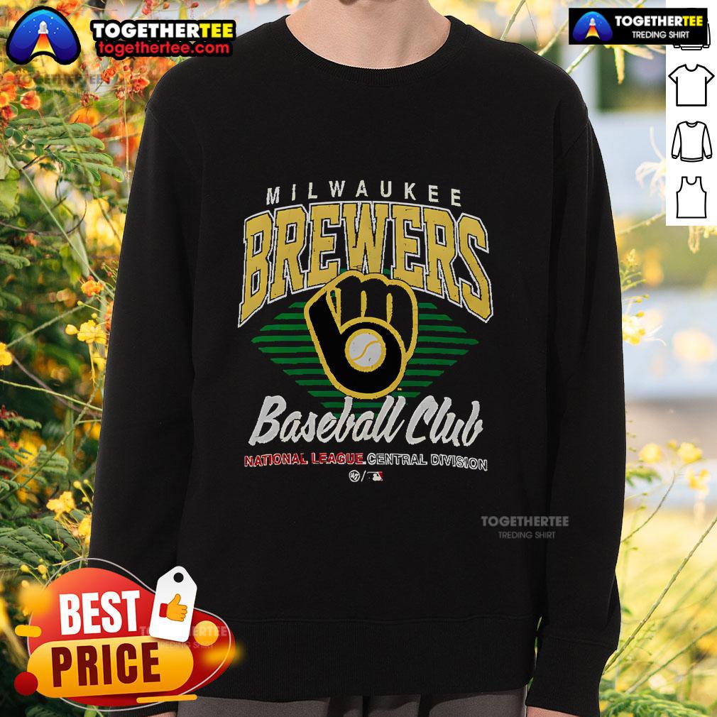 Official Milwaukee Brewers Baseball Club sweatshirt for National League Central Division fans, perfect for game day.