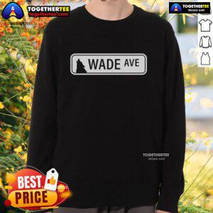 Premium Wade Ave Sweatshirt in navy blue, featuring a comfortable fit and stylish design for casual wear.