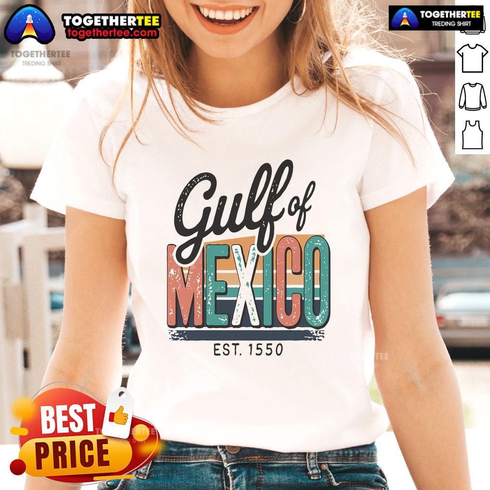 Retro ladies tee featuring 'Pretty Gulf of Mexico Forever Est. 1550' design, perfect for beach lovers and vintage style enthusiasts.