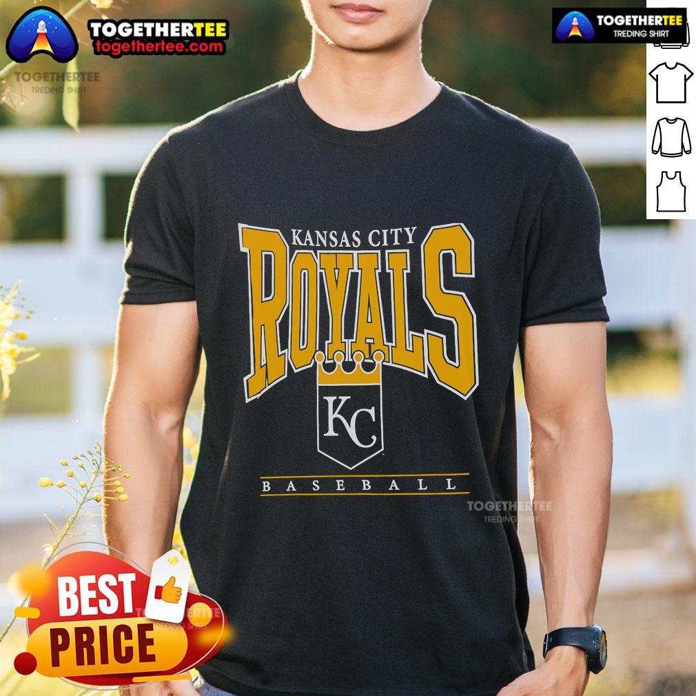 Alt Text: Official Kansas City Royals Baseball Logo Graphic on a 2025 T-Shirt, showcasing team pride and vibrant design.
