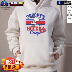Alt Text: Snoopy in a Montreal Canadiens hoodie at Snoopy's Hockey Camp, showcasing NHL teams spirit and fun.