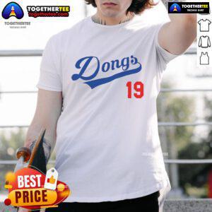 Official Dongs 19 LA Dodgers T-Shirt featuring team logo and vibrant design, perfect for fans and baseball enthusiasts.