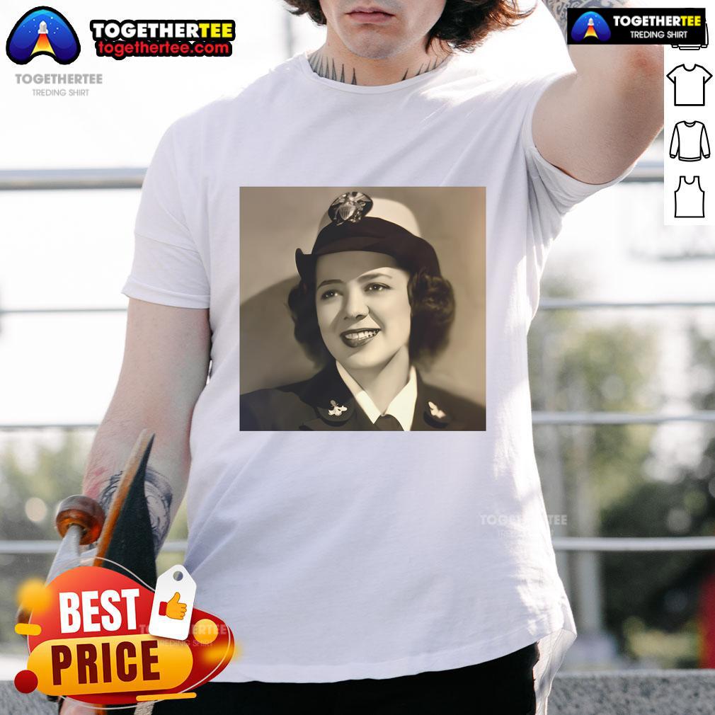 Original Julia Parsons U.S. Navy Code Breaker During World War II Dies At 104 T-Shirt featuring patriotic design.