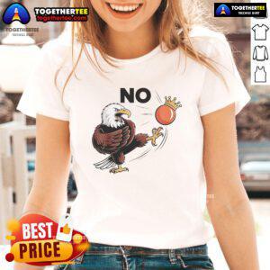 Nice No Kings In America Eagle Ladies Tee featuring a stylish eagle design for patriotic womens fashion.