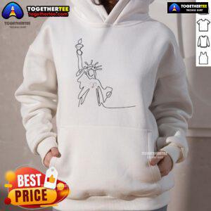 Stylish hoodie featuring a detailed drawing of the Statue of Liberty, perfect for art and fashion lovers.