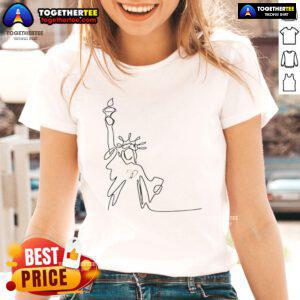 Stylish ladies' tee featuring a beautiful drawing of the Statue of Liberty, perfect for patriotic fashion enthusiasts.