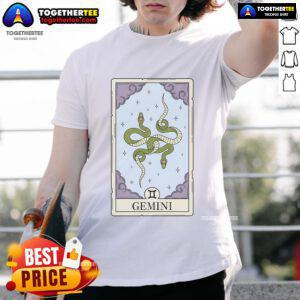 Alt Text: Official Gemini Card T-Shirt featuring bold design, perfect for cryptocurrency enthusiasts and stylish wear.