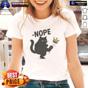 Official No Kings In America Black Cat Ladies Tee featuring a stylish black cat graphic on a comfortable women's t-shirt.