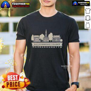 Original Old Sturbridge Village Massachusetts T-Shirt featuring classic design and vibrant colors, perfect for history enthusiasts.