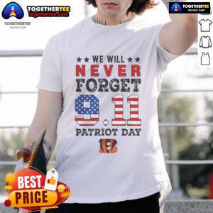 Alt Text: Official We Will Forget 9/11 Patriot Day Cincinnati Bengals T-Shirt featuring bold graphics and team colors.