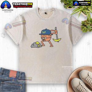 Premium paint Denver Nuggets basketball washed t-shirt featuring team colors and logo, perfect for fans.