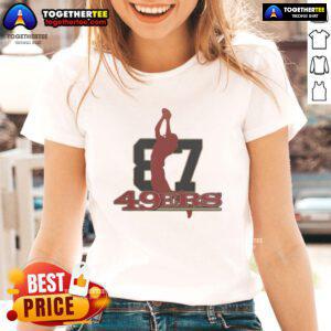 Top 49ers honoring the legacy of Dwight Clark with a stylish ladies tee featuring his iconic catch silhouette.