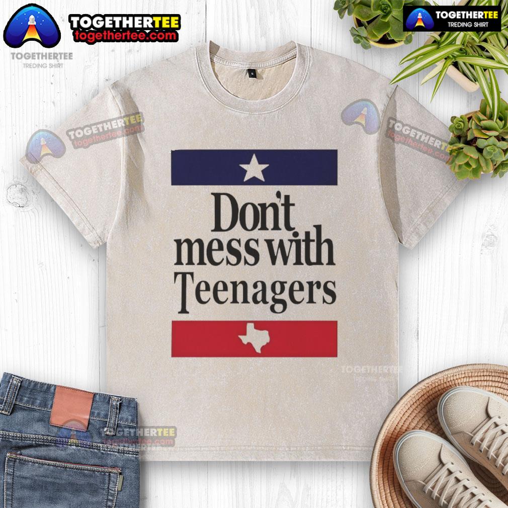 Top Don't Mess With Teenagers Texas Washed T-Shirt featuring a bold graphic design, perfect for casual wear.