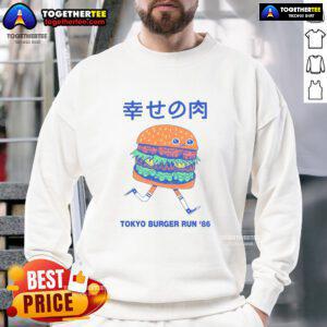 Hot Tokyo Burger Run 86 sweatshirt featuring a vibrant design perfect for food lovers and casual wear enthusiasts.