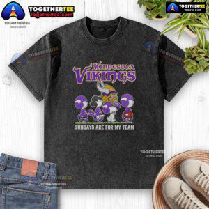 Original Snoopy and Friends Minnesota Vikings football Sundays washed t-shirt featuring playful graphic design.
