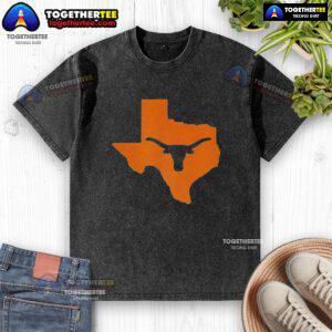 Alt Text: Awesome I'm Horny Texas Longhorns washed t-shirt in vibrant colors, perfect for fans and casual wear.