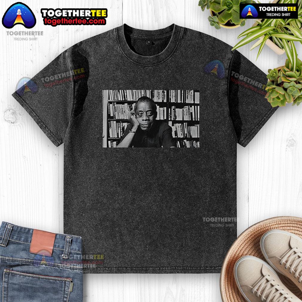 Awesome James Baldwin Saint Paul de Vence 1970 washed t-shirt featuring iconic literary figure design.