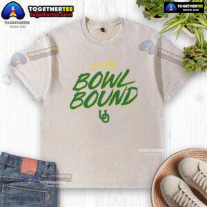 Alt Text: Awesome Oregon Ducks Bowl Bound 2025 washed t-shirt featuring vibrant team colors and logo for fans.