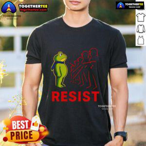 Awesome Portland Frog Fck Ice Anti Trump T-Shirt featuring a vibrant frog graphic with bold anti-Trump message.