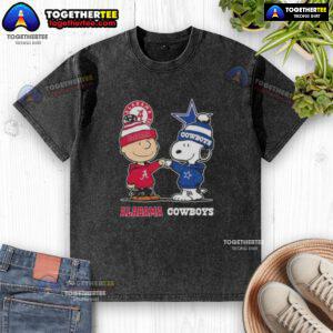 Alt Text: Cute Charlie Brown and Snoopy Alabama Crimson Tide x Dallas Cowboys washed t-shirt featuring vibrant graphics.