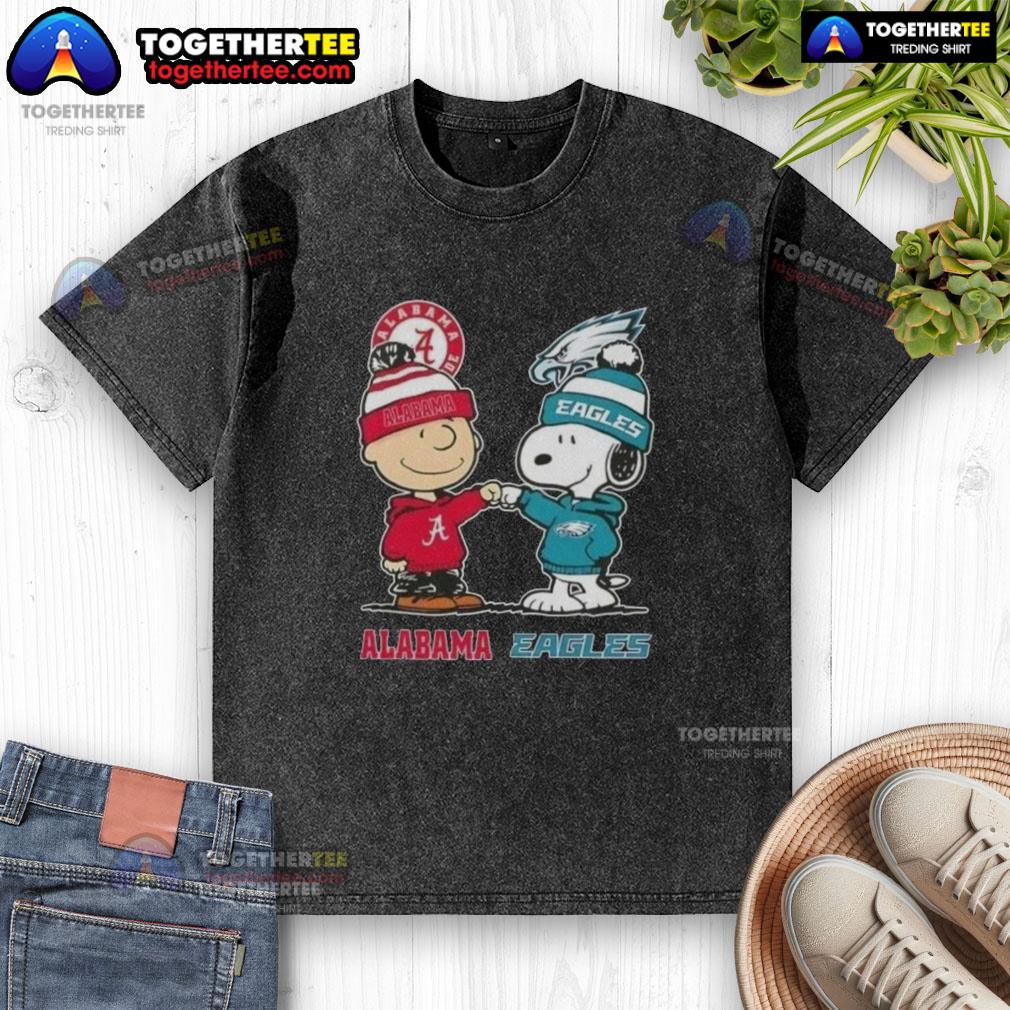 Alt Text: Cute Charlie Brown and Snoopy Alabama Crimson Tide x Philadelphia Eagles washed t-shirt design featuring playful graphics.