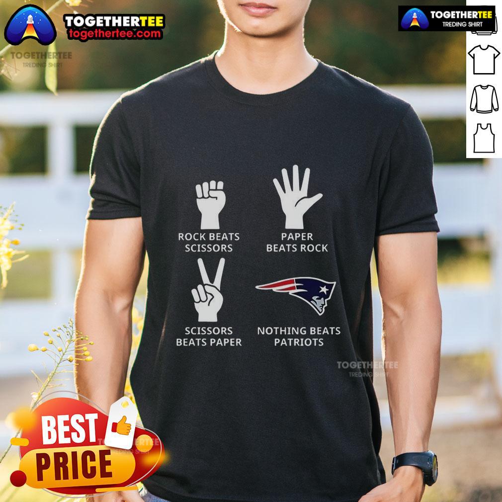 Hot New England Patriots football logo T-shirt featuring bold graphics, perfect for fans showcasing team spirit.